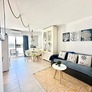 Apartamento Surfer's View Pool Ac Wifi Deskterrace And Parking, Corralejo